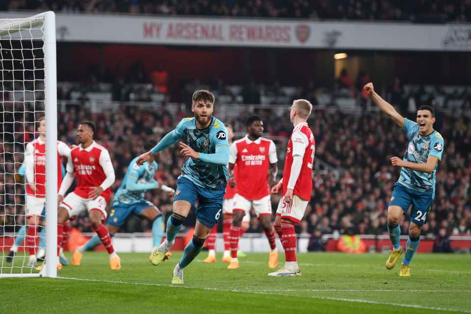 Southampton vs Bournemouth (01:45 – 28/04) | Xem lại trận đấu