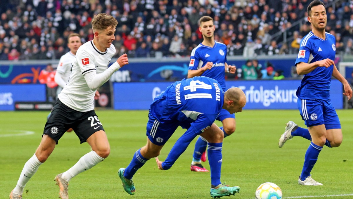 Schalke 04 vs E. Frankfurt (20:30 – 20/05) | Xem lại trận đấu