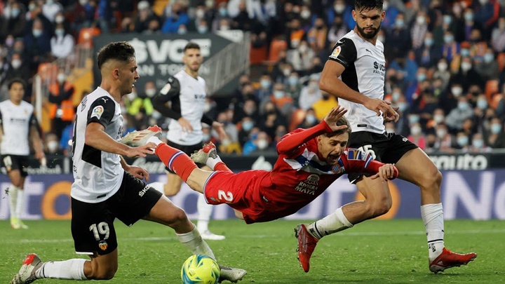 Valencia vs Espanyol (00:00 – 29/05) | Xem lại trận đấu