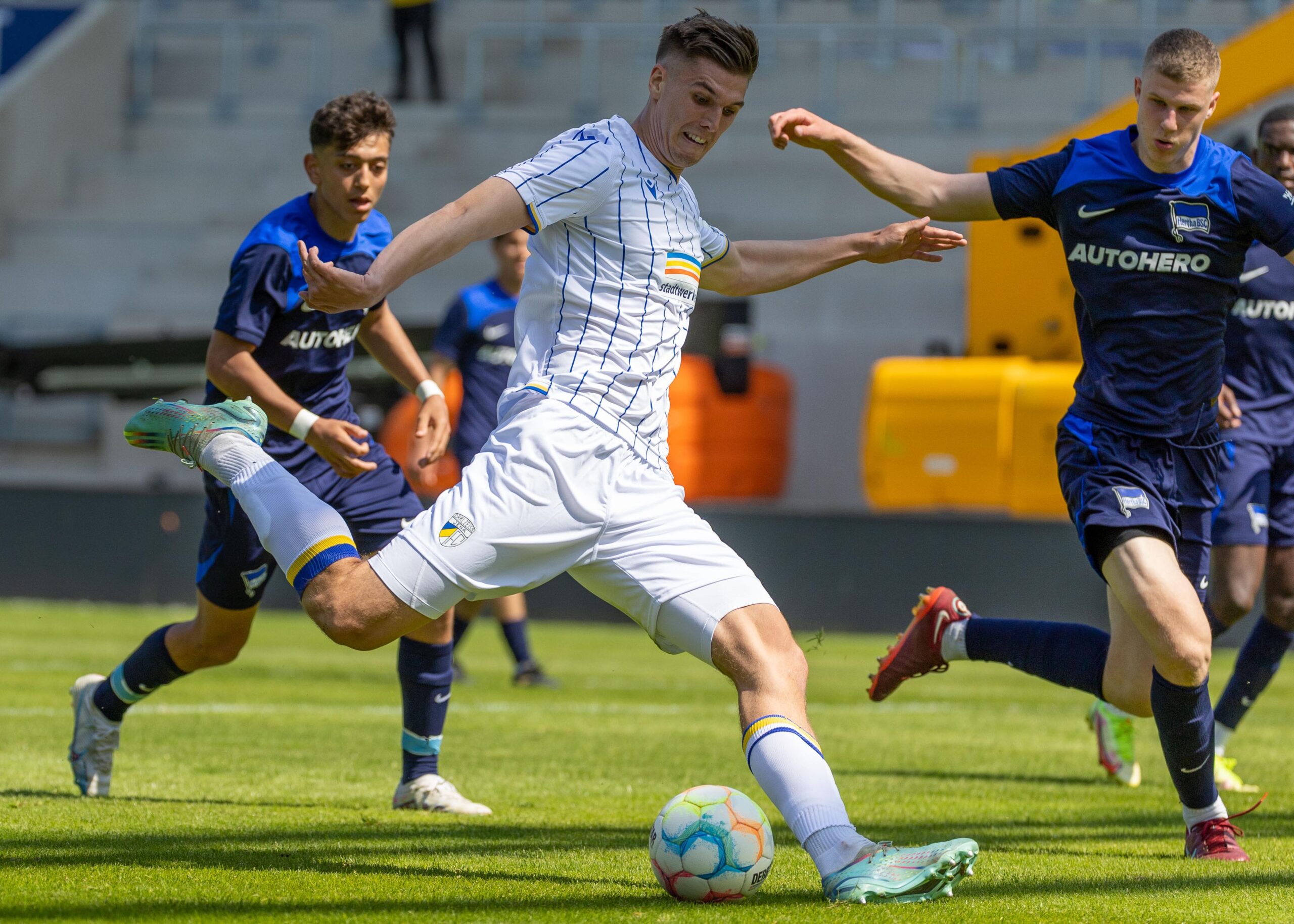 Carl Zeiss Jena vs Hertha Berlin (18:00 – 12/08) | Xem lại trận đấu