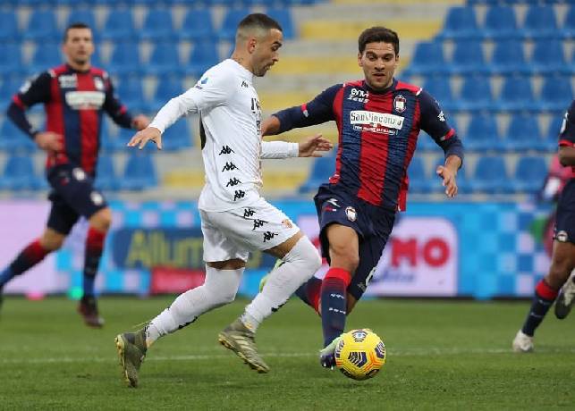 Cremonese vs Crotone (22:45 – 14/08) | Xem lại trận đấu