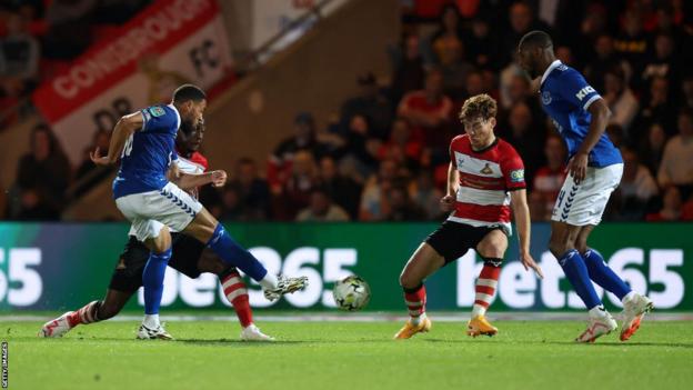Doncaster Rovers vs Everton (02:00 – 31/08) | Xem lại trận đấu