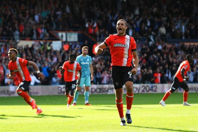 Exeter City vs Luton Town (01:45 – 27/09) | Xem lại trận đấu
