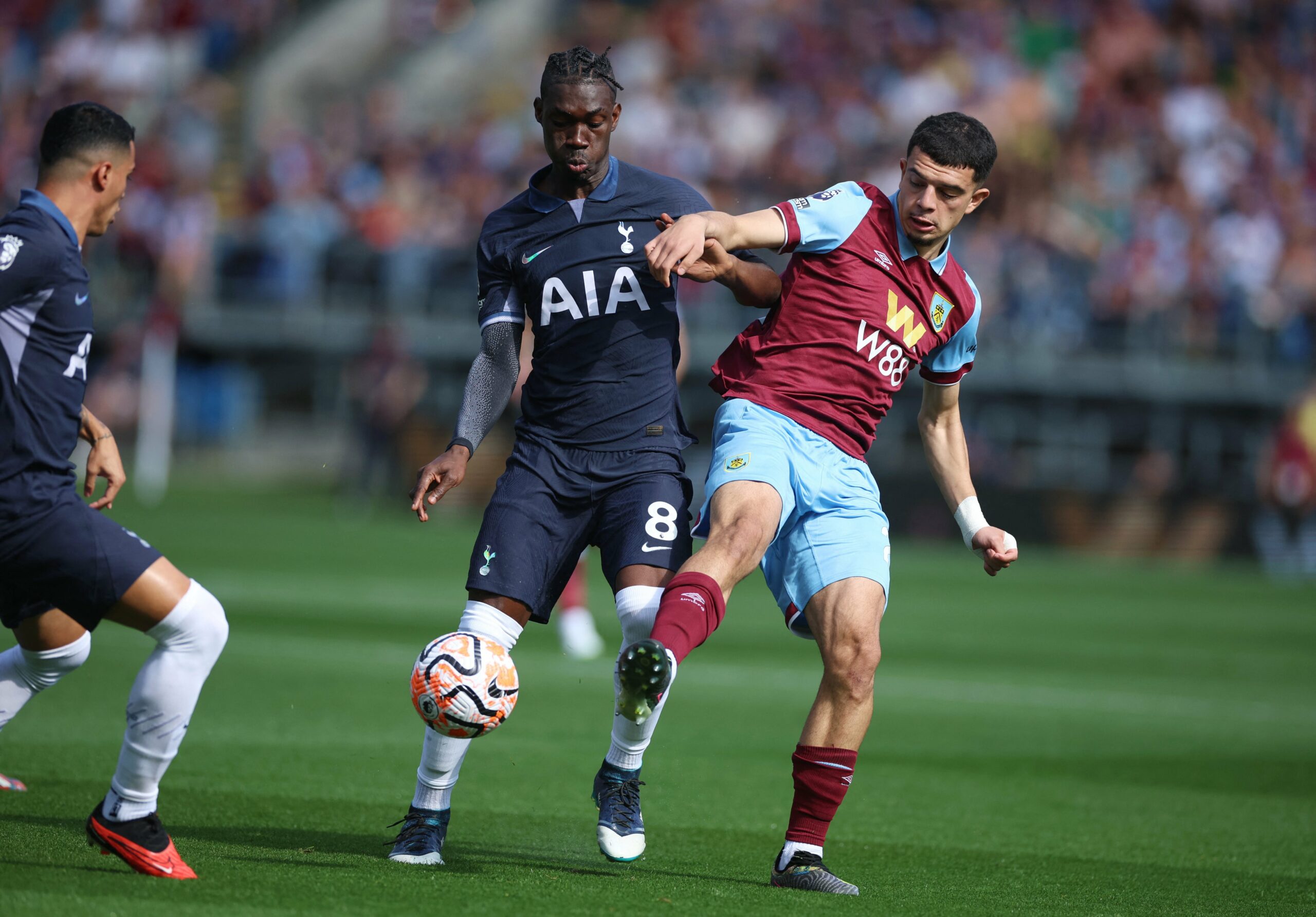 Burnley vs Tottenham (21:00 – 02/09) | Xem lại trận đấu