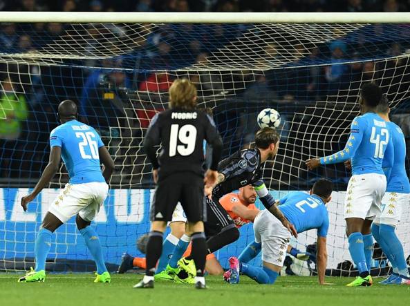 Napoli vs Real Madrid (02:00 – 04/10) | Xem lại trận đấu