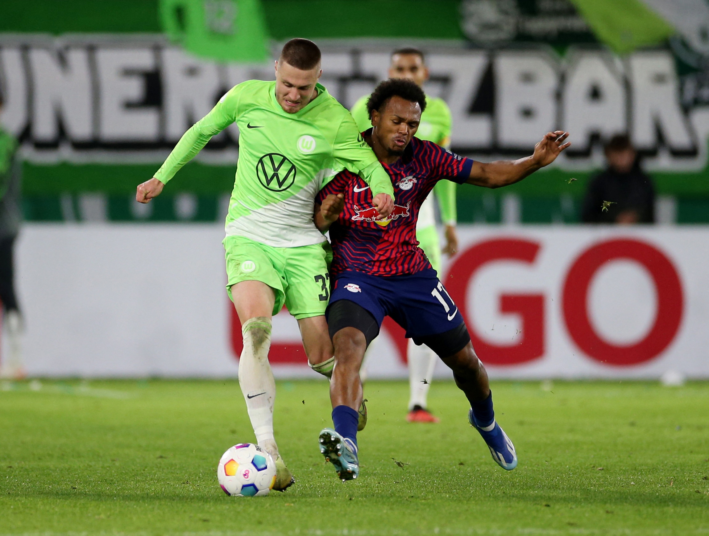 VfL Wolfsburg vs RB Leipzig (00:00 – 01/11) | Xem lại trận đấu