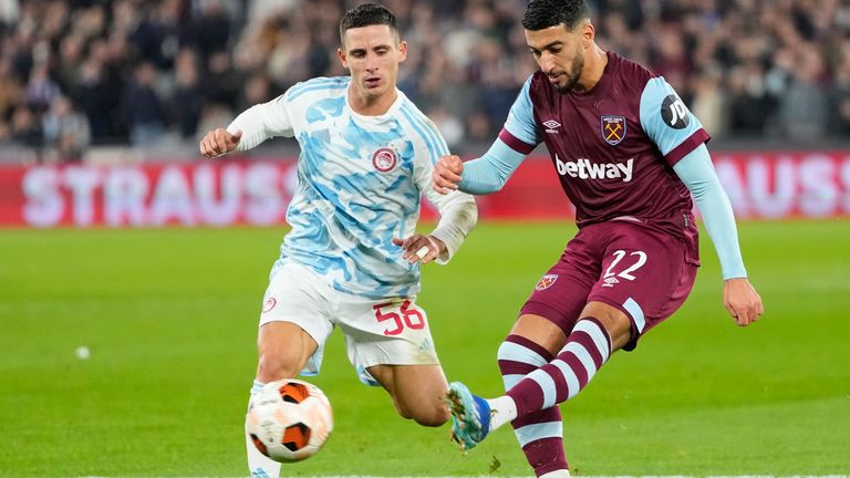 West Ham vs Olympiakos (03:00 – 10/11) | Xem lại trận đấu